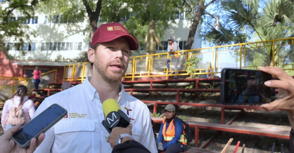 08d7b233e7da4dd5aad666848a42a26c