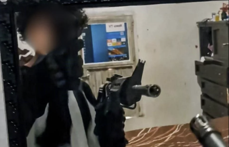 890b387c5632476ca5841eda176bcd5f