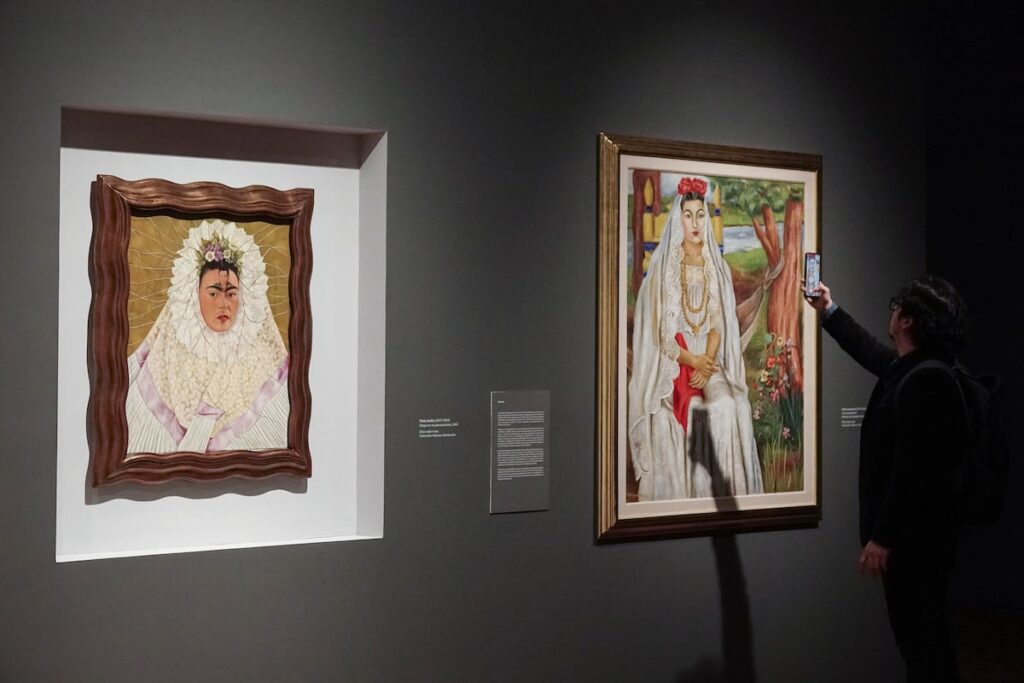 949f32ba4c1742ebb409bea61637cb6d