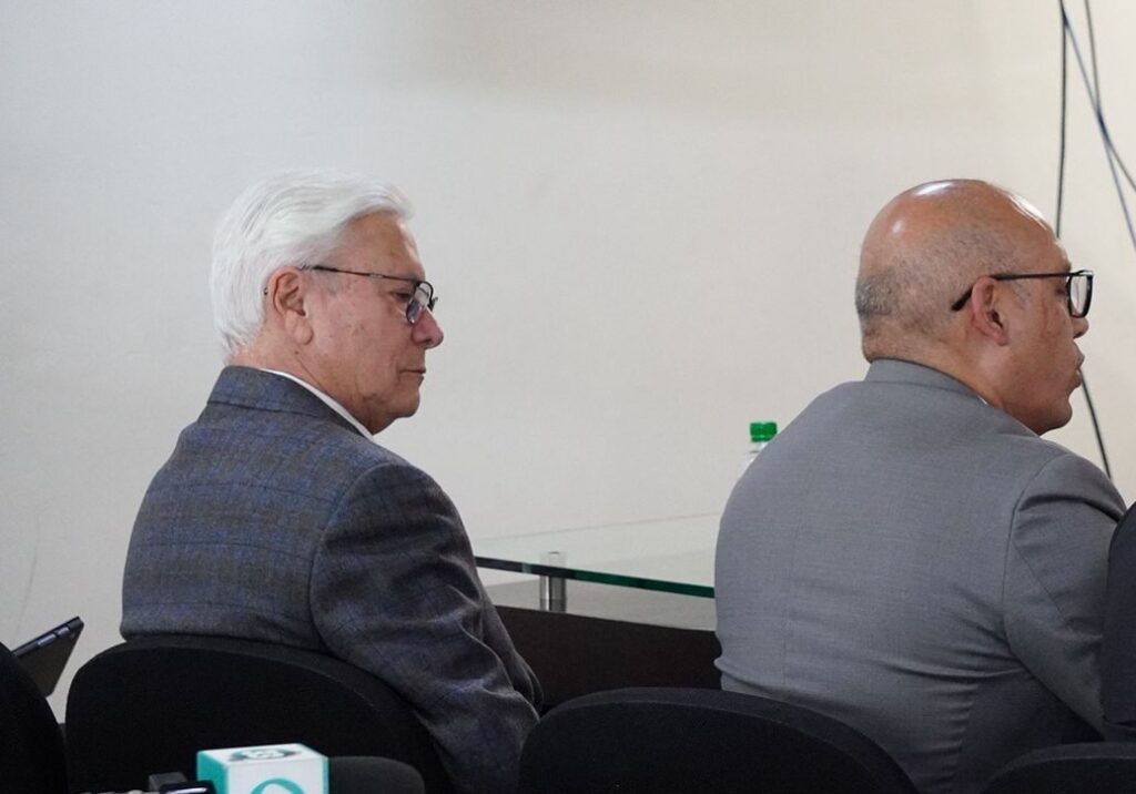 9a2edc756d1e4253b79f7206ce5f90bf