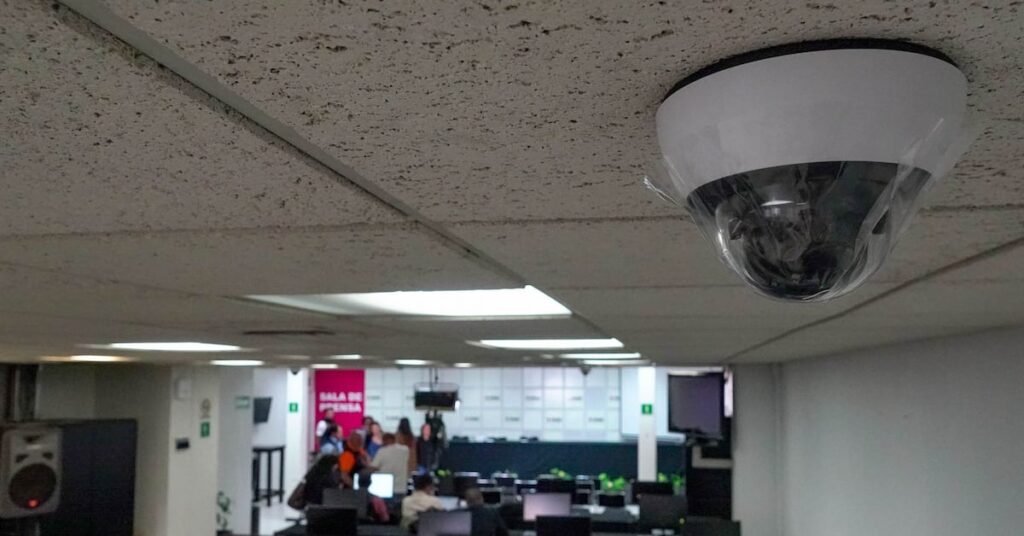 e968eb59724444a9b2317e710cf27f5a