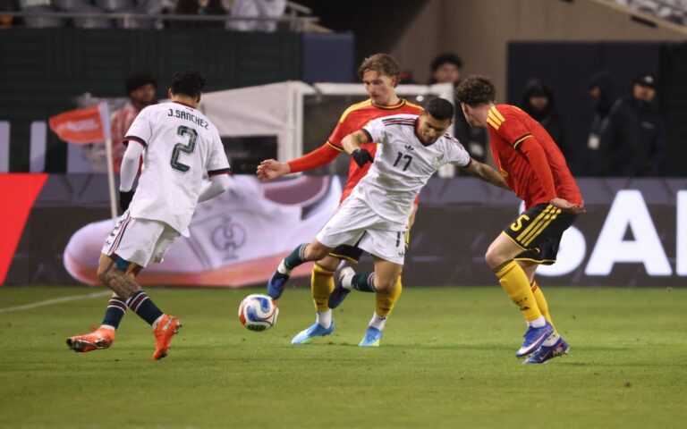 31eaf4303ff846458aa8cede42ed5964