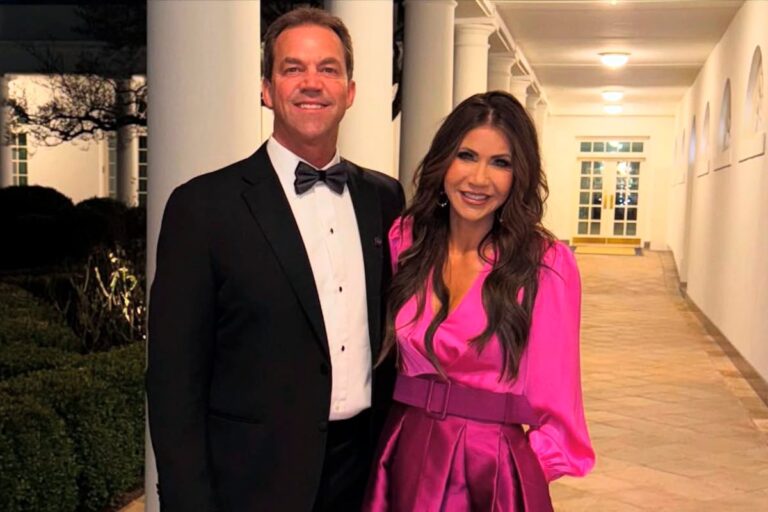 525737fb645a4842a27ee028a4fd1dda