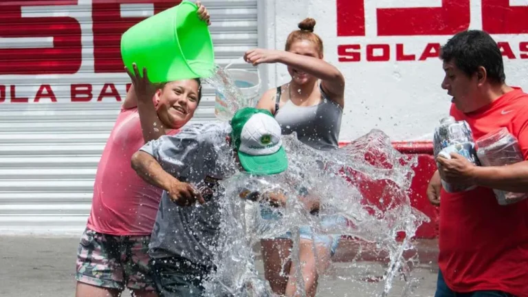 586db722c4c44c618c3ae3b6b82ec69d