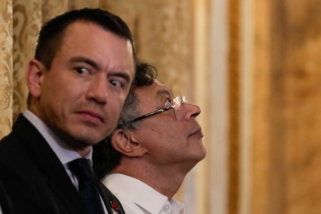 880a224b9795473390c65cfdab1f8e74