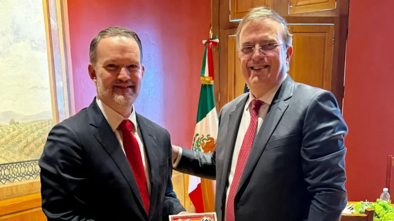 ad281238a86b47a98e8229a004cb9d64