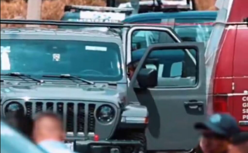 f4dd0496b38c4e33b6d71058366b1ac8