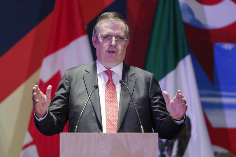 México y Canadá alistan plan de acción para inversión y comercio, al margen del T-MEC