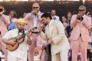 0d62c43f49c04e8a98b4918731d41111
