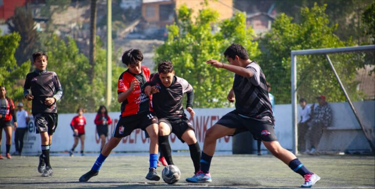 4c276f3153f3443c935610be245a2e4f