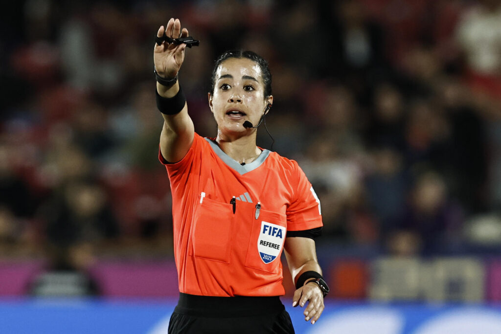 Katia García será la tercera mujer en arbitrar un partido de un Mundial masculino
