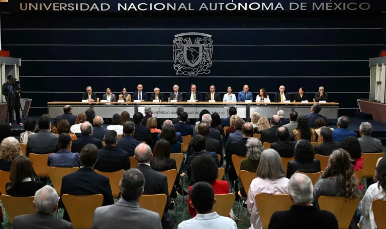 1c18d8ce31444be3b60cb5db51e51921